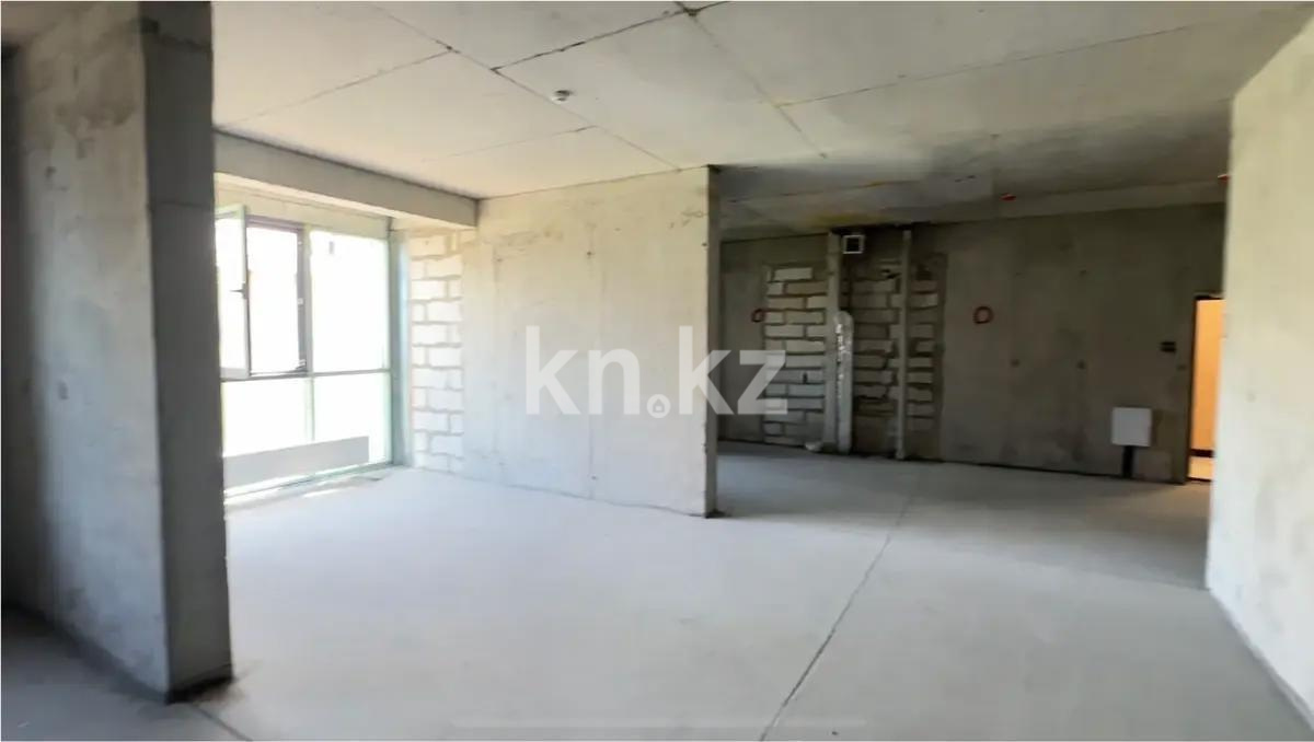 Продажа 2-комнатной квартиры, 83 м², пр. Абая, дом  118 в Алматы - фото 2