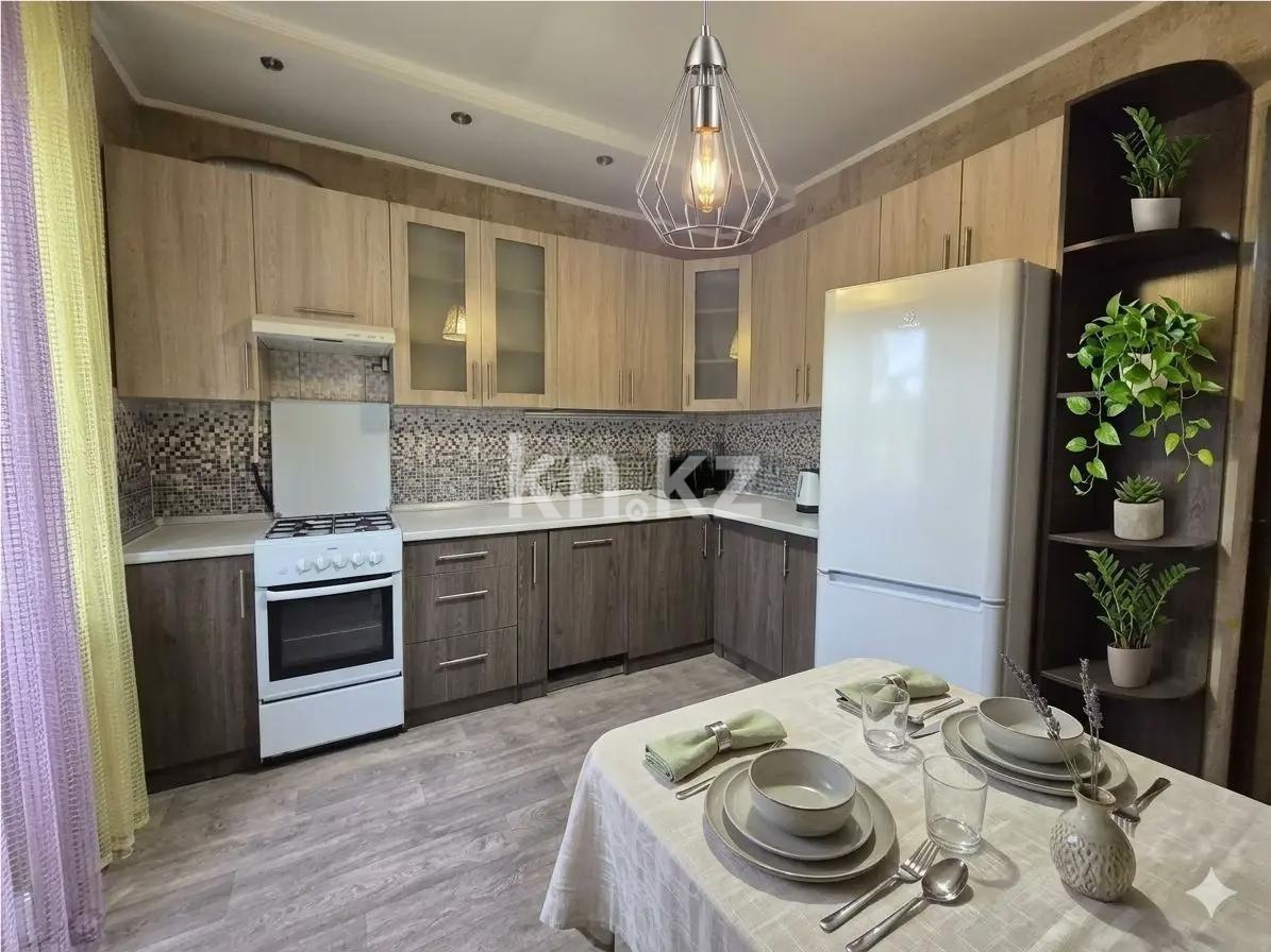 Продажа 3-комнатной квартиры, 70 м² - Продажа трехкомнатных квартир от собственников в Казахстане фото 3 из 5