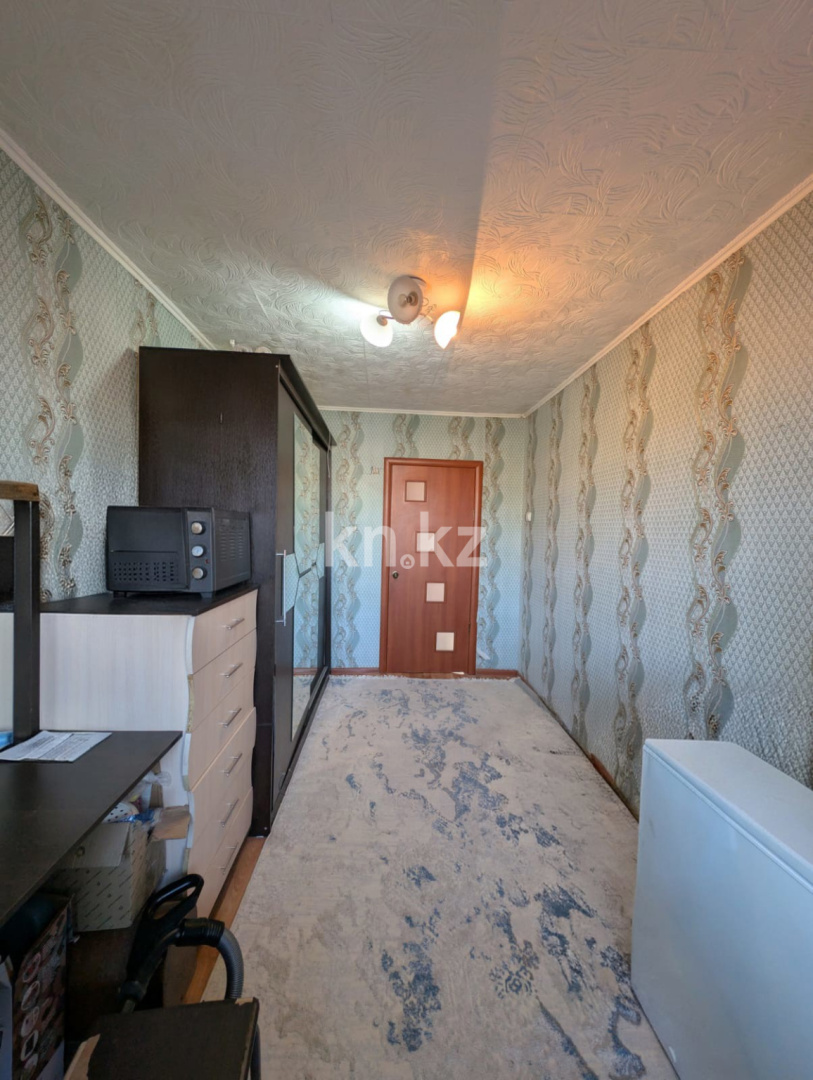 Продажа 3-комнатной квартиры, 62.4 м² в Уральске - фото 9