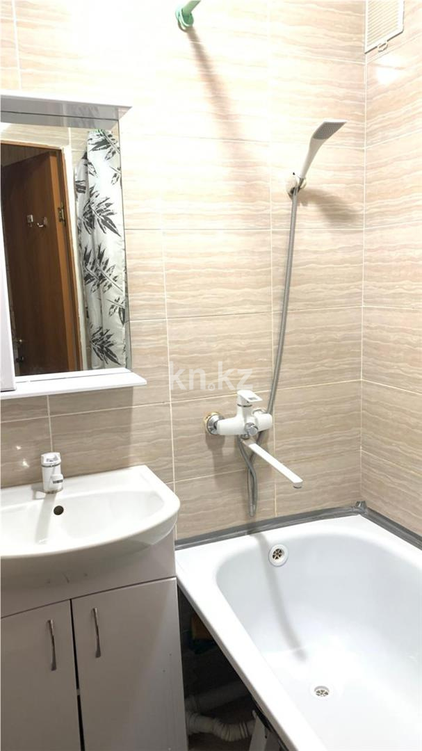 Продажа 1-комнатной квартиры, 30 м², ул. Язева - Продажа  однокомнатных квартир в Караганде фото 4 из 9
