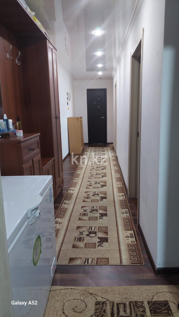 Продажа 4-комнатной квартиры, 74 м², ул. Гапеева, дом  7 в Караганде - фото 9