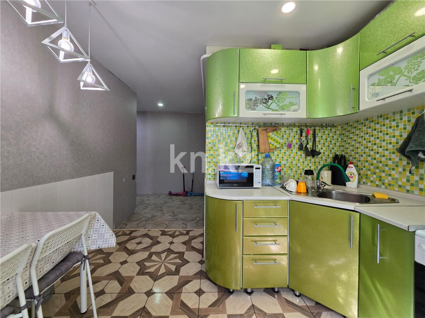 Продажа 2-комнатной квартиры, 52 м², пр. Металлургов в Темиртау - фото 6