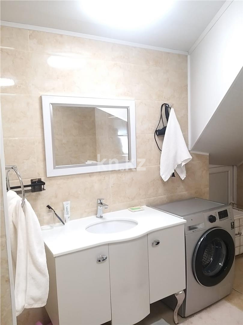 Продажа 5-комнатного дома, 520 м², ул. Муканова - Продажа домов и коттеджей в Караганде фото 28 из 51