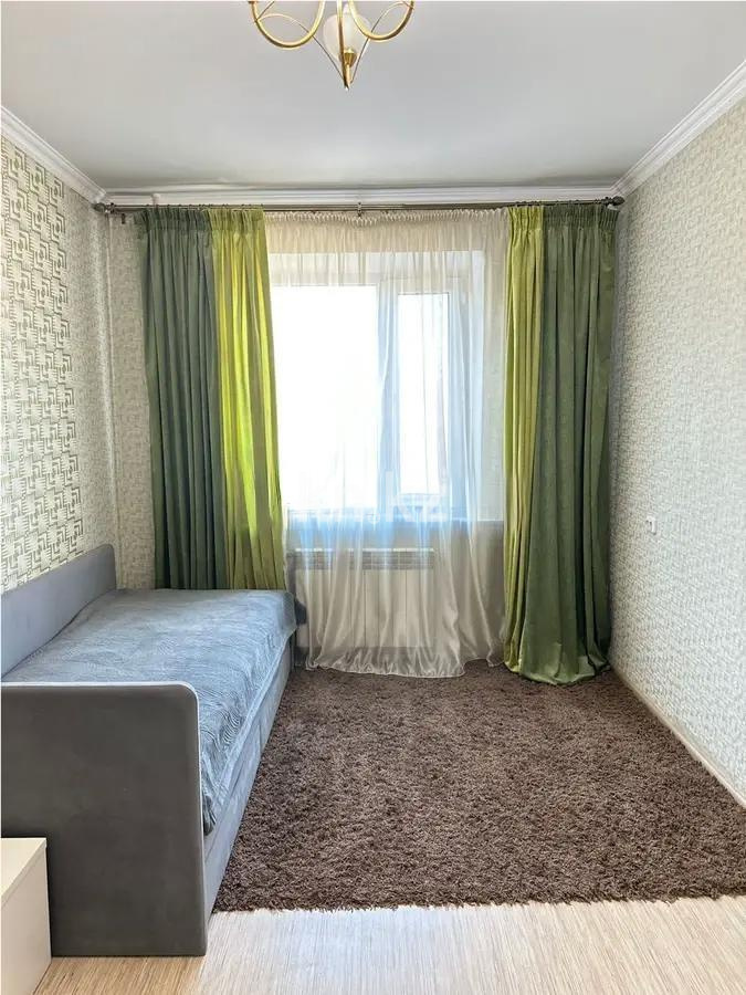 Продажа 3-комнатной квартиры, 90 м² - Продажа квартир от собственников в Караганде фото 2 из 5