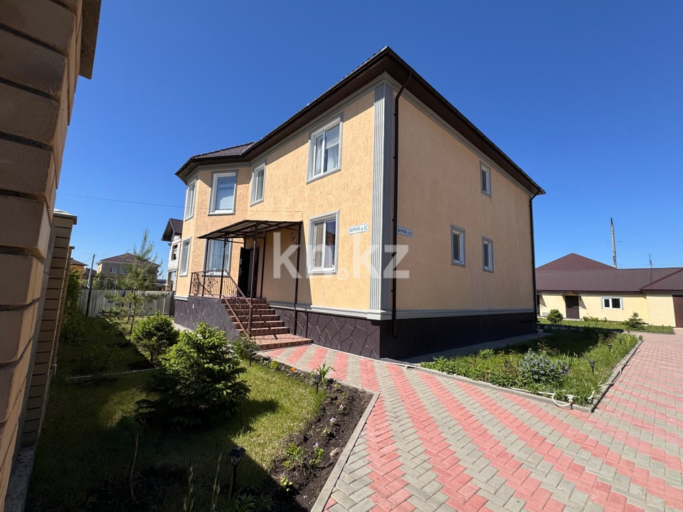 Продажа 5-комнатного дома, 360 м², мкр-н Береке, дом  32 - Продажа и аренда недвижимости в Актобе фото 1 из 30