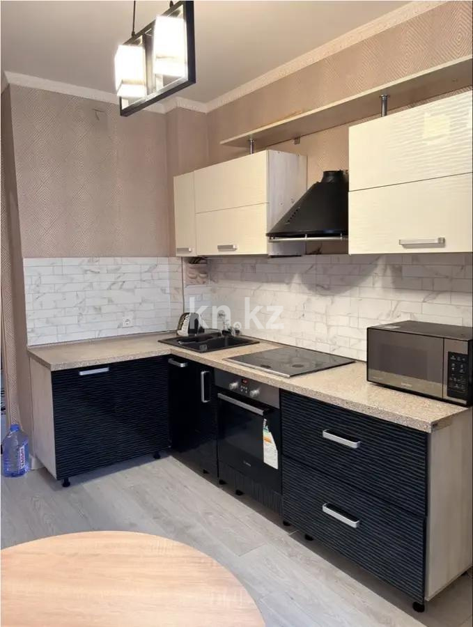 Продажа 2-комнатной квартиры, 60 м², ул. Сауран, дом  4 в Астане - фото 3