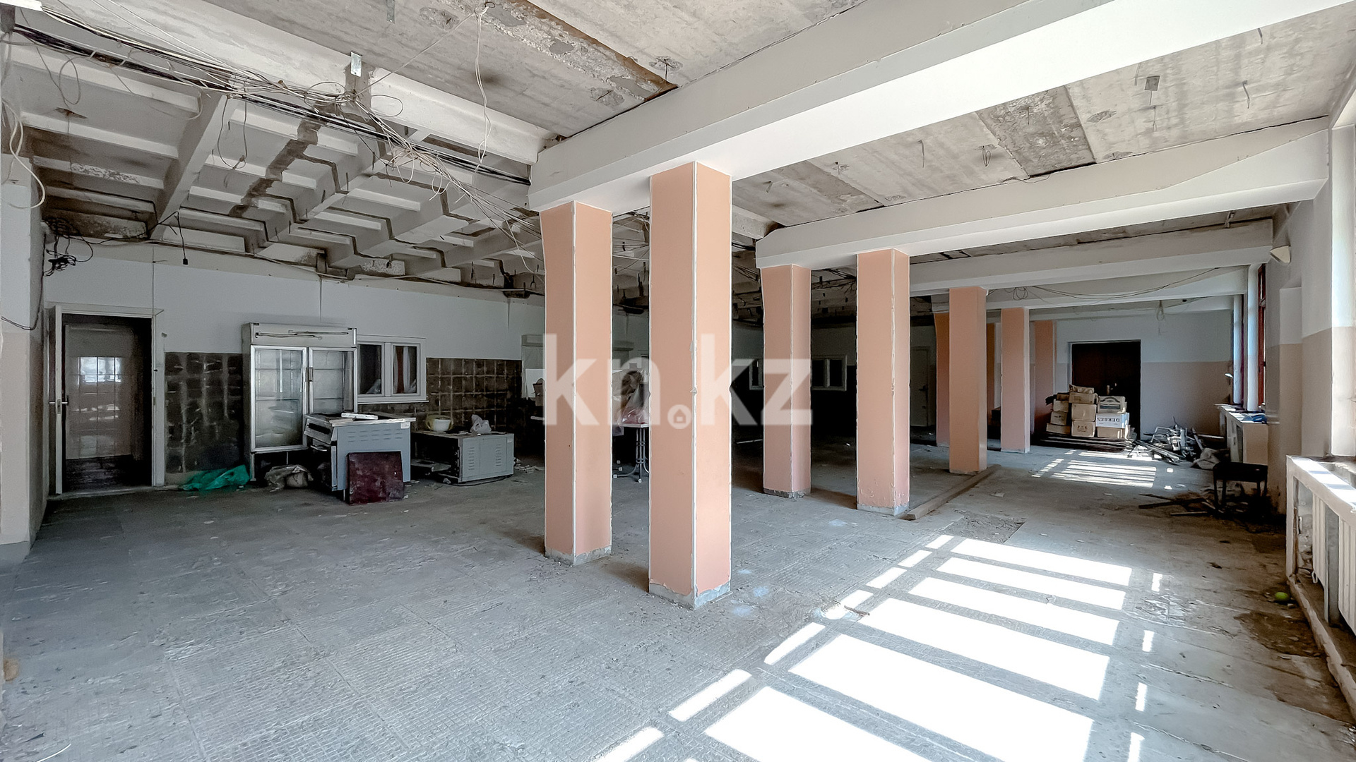 Продажа здания, 4600 м² - Продажа зданий в Алматы фото 38 из 40