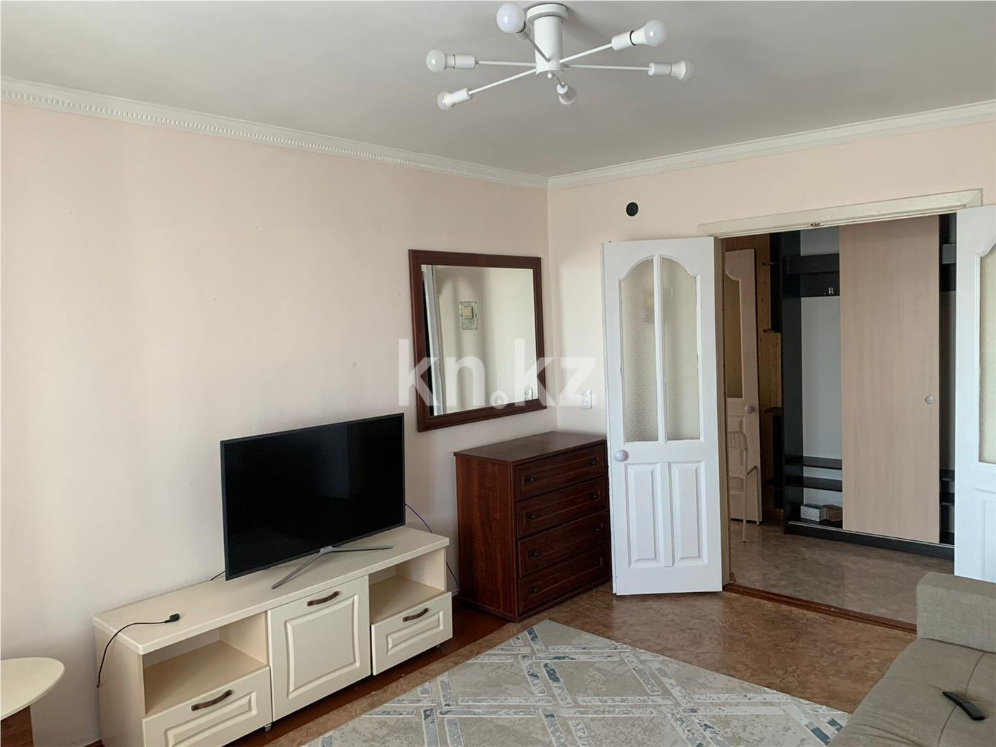 Продажа 2-комнатной квартиры, 47 м², мкр-н 6, дом  9а в Караганде - фото 2