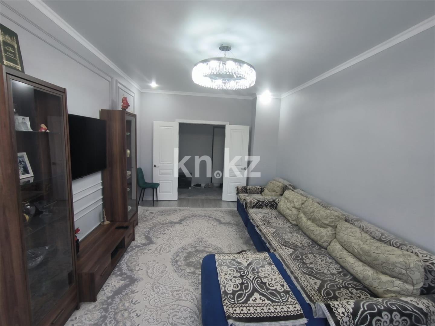 Продажа 3-комнатной квартиры, 86 м², пр. Шахтеров в Караганде - фото 2