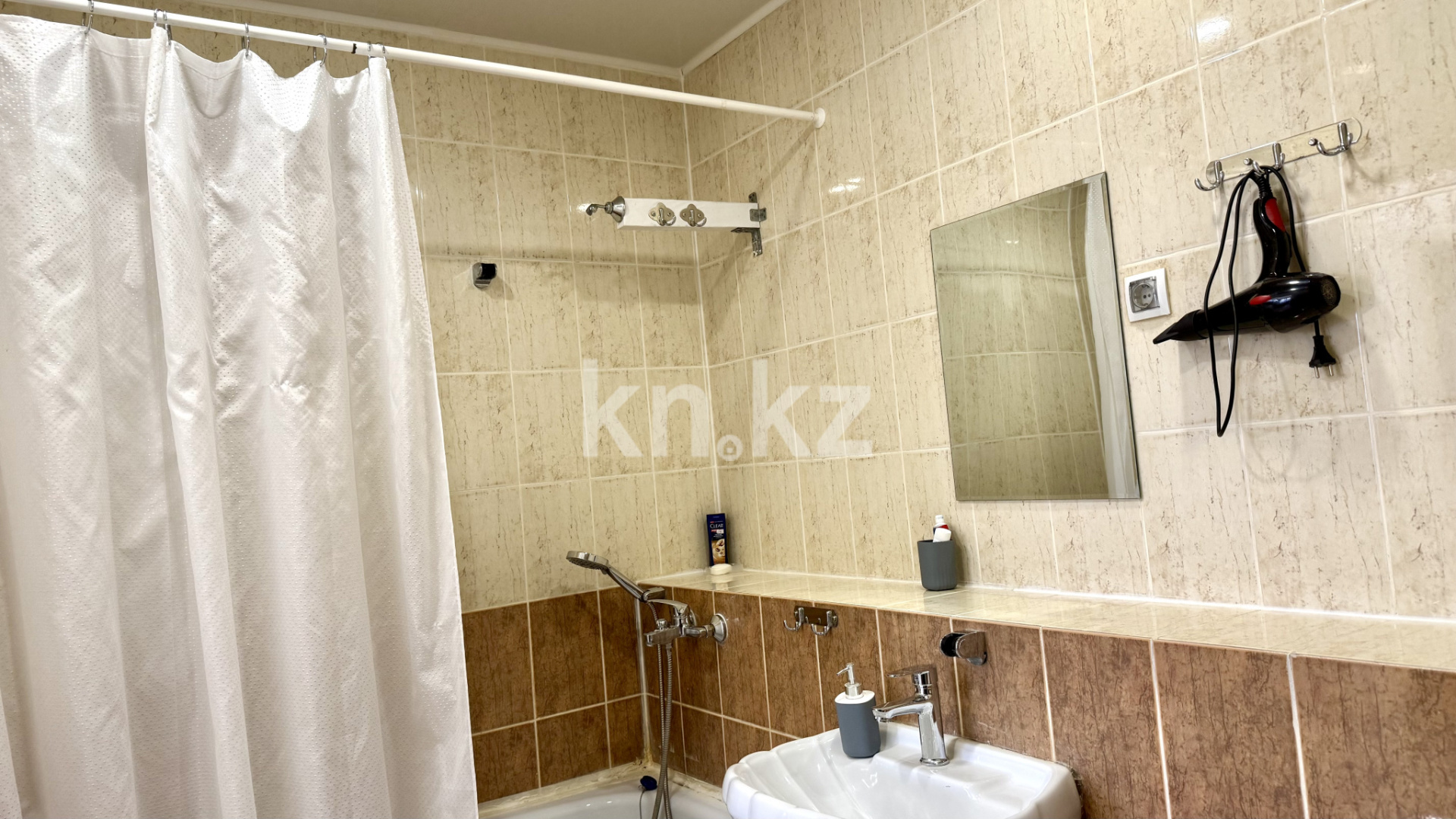 Аренда 2-комнатной квартиры посуточно, 43 м², ул. Куанышбаева, дом  11/3 - ул. Байтурсынова - Аренда квартир посуточно в Астане без посредников фото 6 из 8