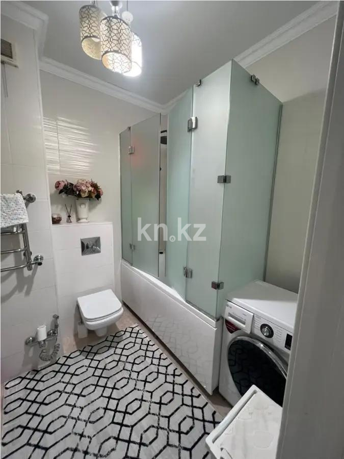 Продажа 3-комнатной квартиры, 69.8 м² в Алматы - фото 4