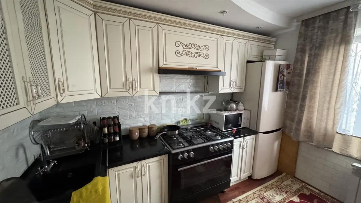 Продажа 4-комнатной квартиры, 104 м², мкр. Аксай-3а, дом  63 - Продажа квартир в Алматы фото 5 из 8