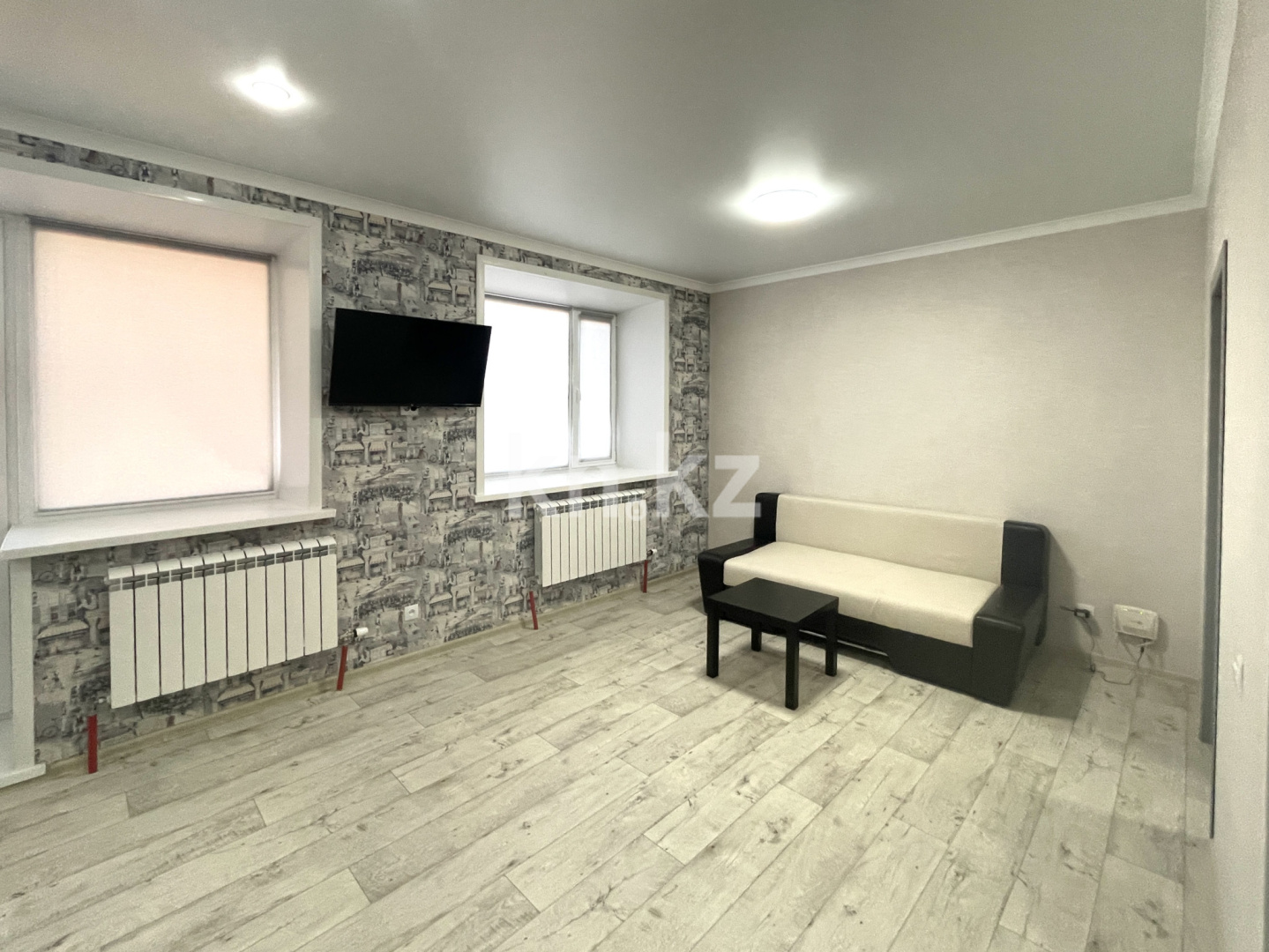 Аренда 2-комнатной квартиры посуточно, 1 м², ул. Жамбыла Жабаева, дом  44 - Аренда квартир посуточно в Петропавловске фото 3 из 10