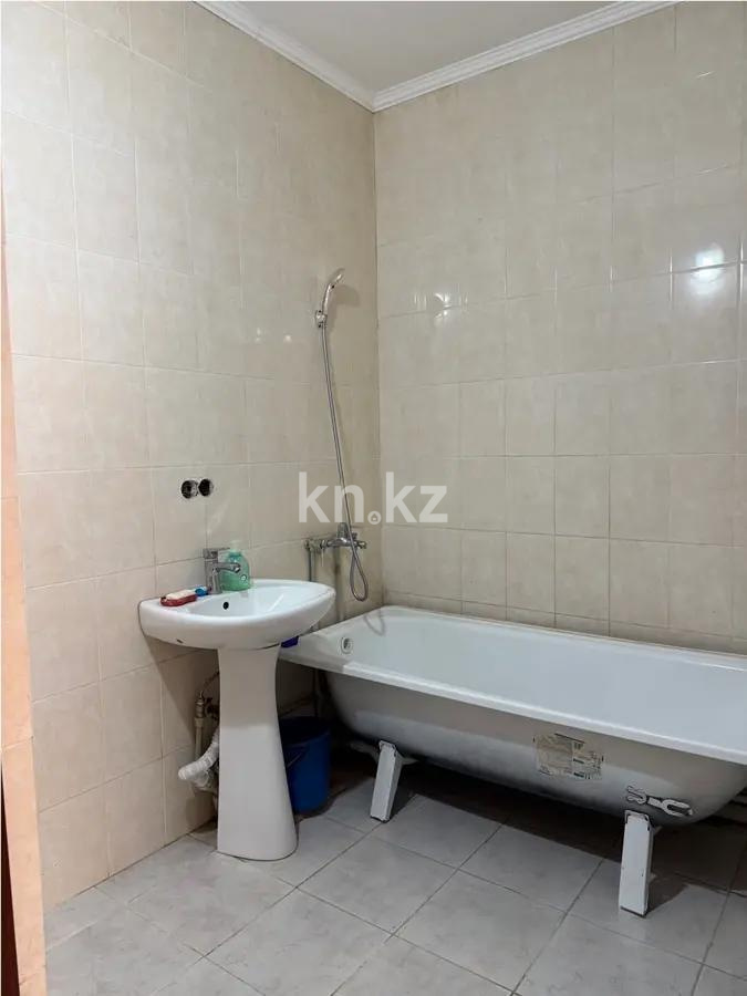 Продажа 2-комнатной квартиры, 70 м² в Алматы - фото 4