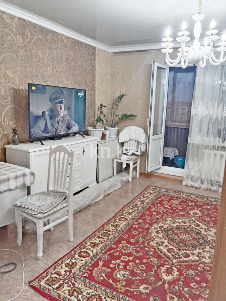 Продажа 3-комнатной квартиры, 65 м², мкр-н Степной-2, дом  4/2 - Продажа квартир в Караганде фото 1 из 5