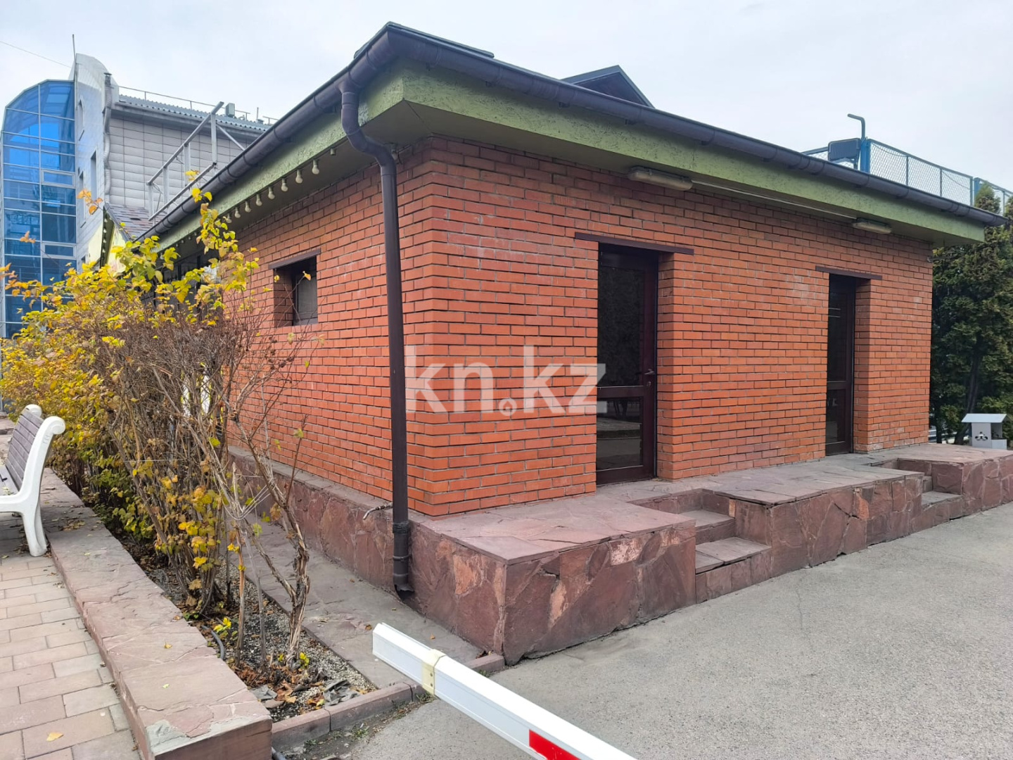 Аренда , Сейфуллина, дом  14 - Аренда жилой и коммерческой недвижимости в Алматы фото 2 из 7