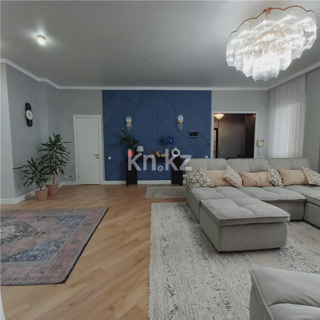 Продажа 4-комнатной квартиры, 160 м², ул. Иманова - Продажа  четырехкомнатных квартир в Астане фото 1 из 18