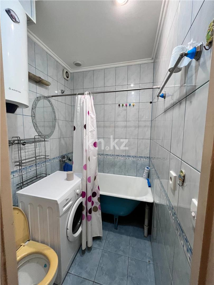 Продажа 2-комнатной квартиры, 43 м², ул. Лободы - Продажа квартир в Караганде фото 9 из 12