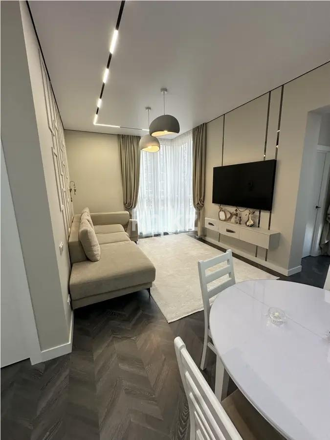 Продажа 3-комнатной квартиры, 82.5 м², пр. Серкебаева, дом  146 - Продажа квартир в Алматы фото 1 из 5