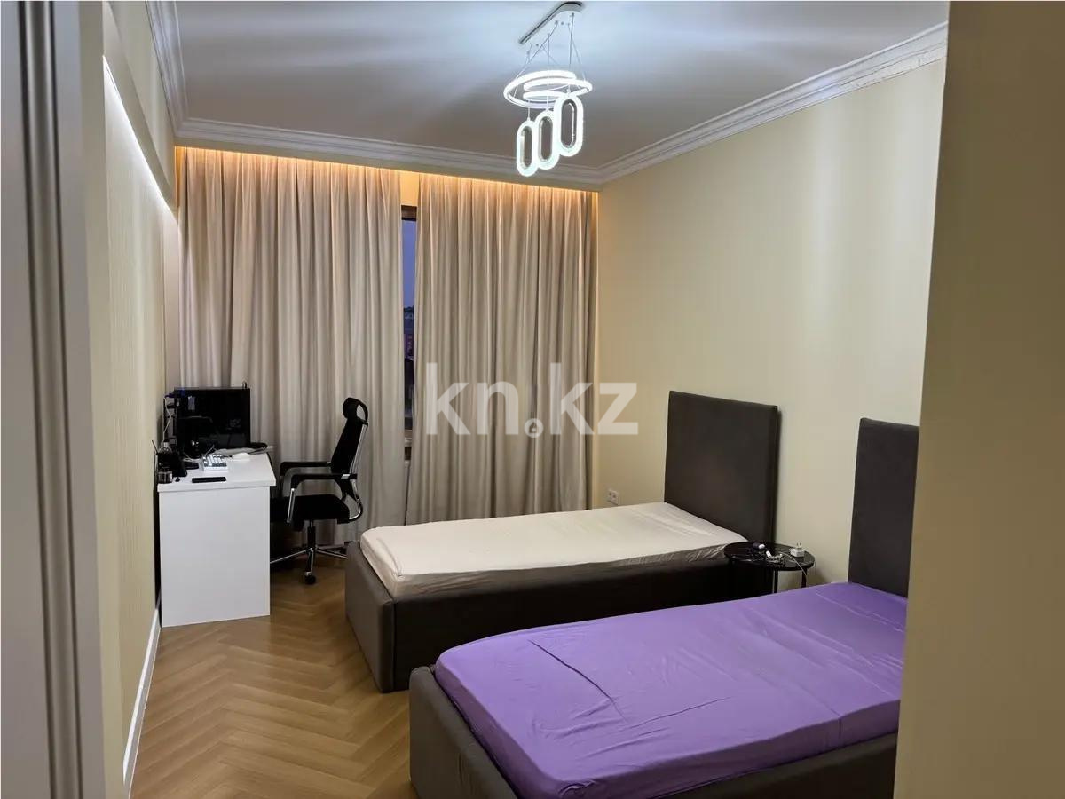 Продажа 4-комнатной квартиры, 123 м², ул. Сатпаева, дом  90/56 - Продажа квартир в Алматы с фото фото 3 из 6