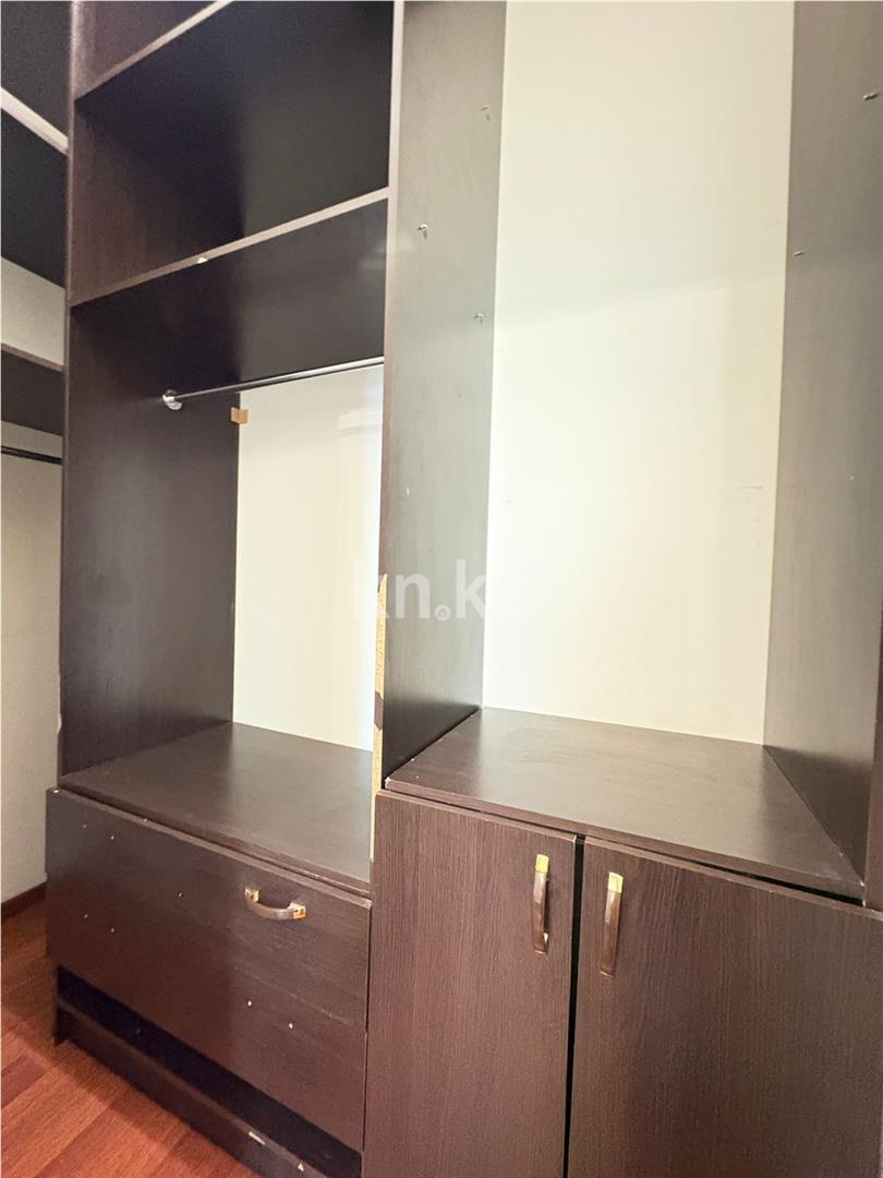 Продажа 3-комнатной квартиры, 132.7 м² в Астане - фото 6