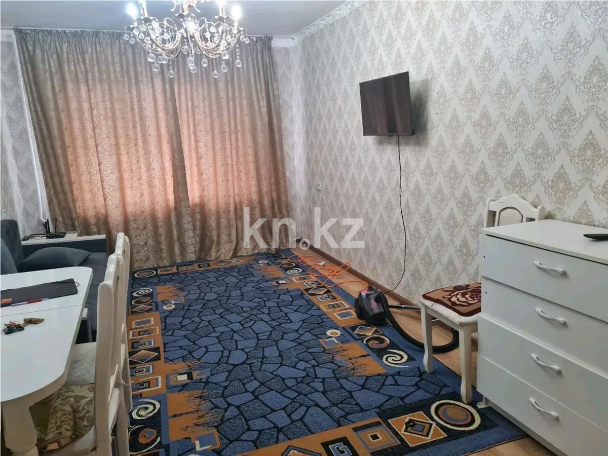 Продажа 3-комнатной квартиры, 58 м², мкр-н Аксай-2, дом  17 - Продажа  двухкомнатных, трехкомнатных квартир в Алматы фото 1 из 5