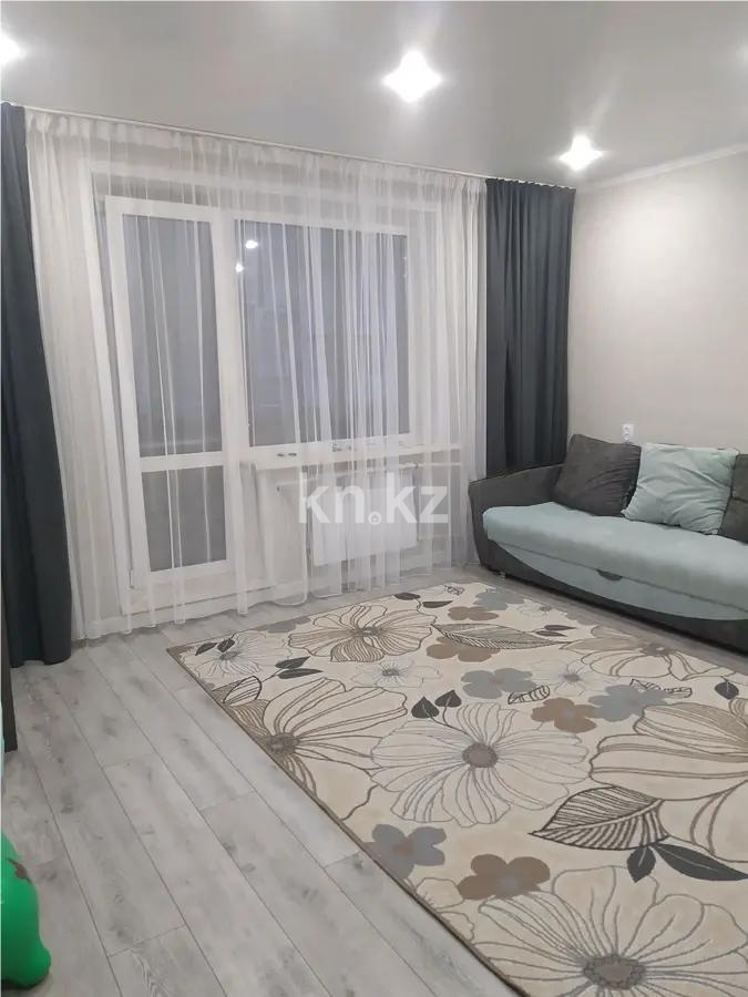 Продажа 2-комнатной квартиры, 54 м², ул. Промышленная, дом  28а - Продажа и аренда недвижимости в Абае фото 1 из 6