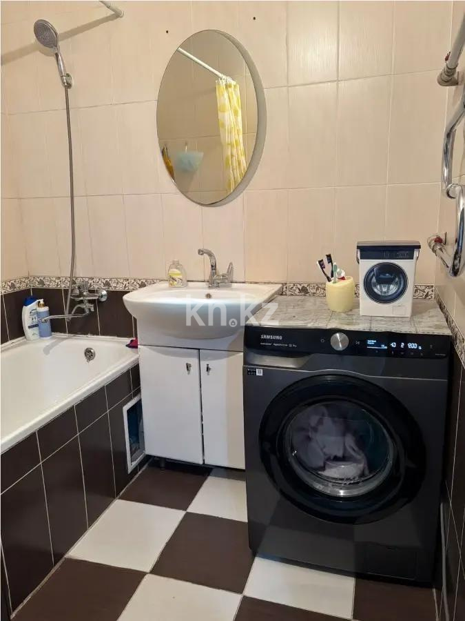 Продажа 3-комнатной квартиры, 66 м², ул. Косшыгулулы, дом  18 в Астане - фото 5