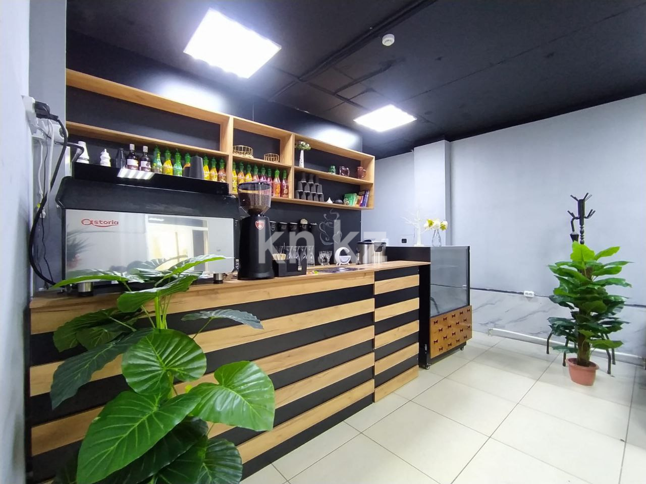 Аренда , ул. Сейфуллина, дом  33 - Республики - Аренда офисных и торговых помещений в Астане фото 5 из 18