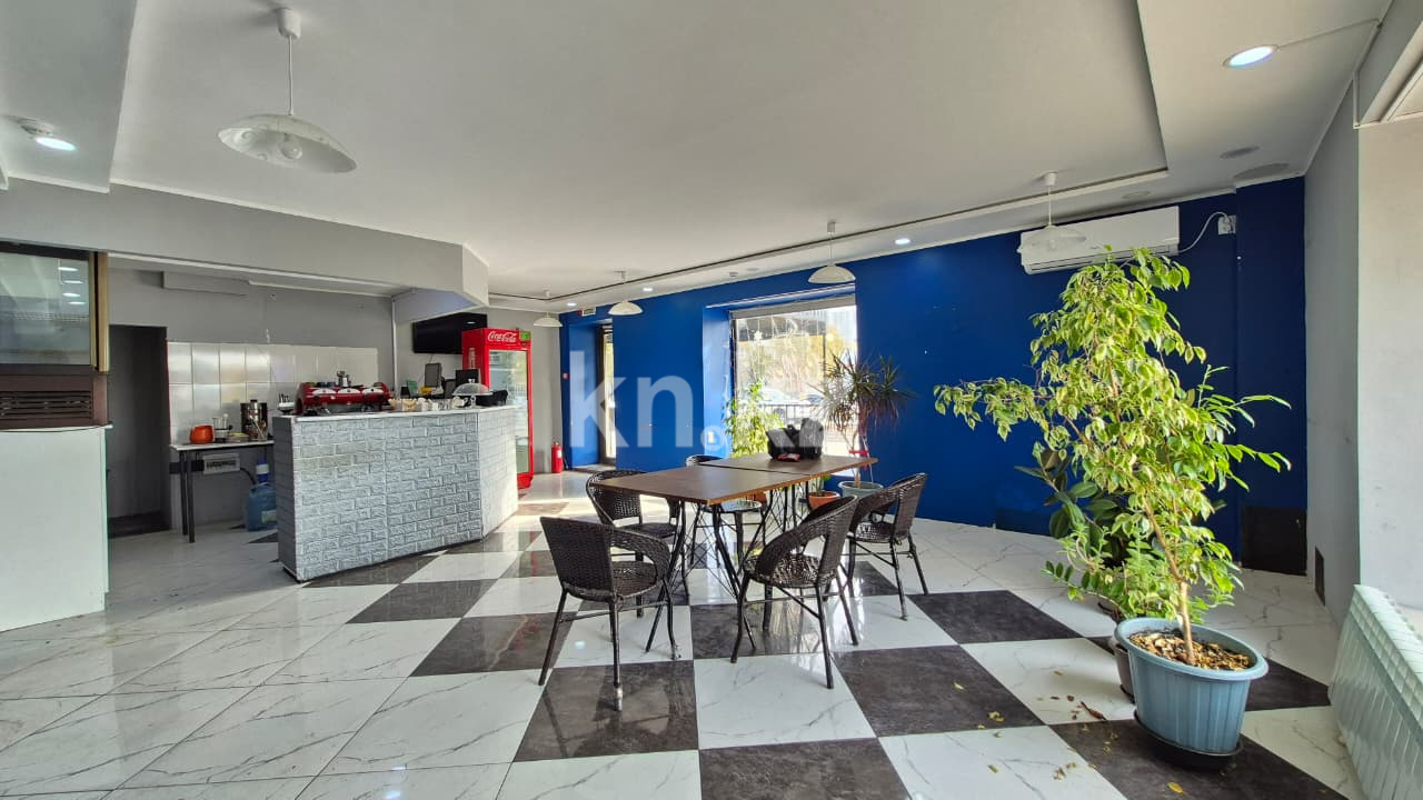 Аренда , ул. Абая, дом  14 А - Продажа и аренда недвижимости в Атырау фото 13 из 30