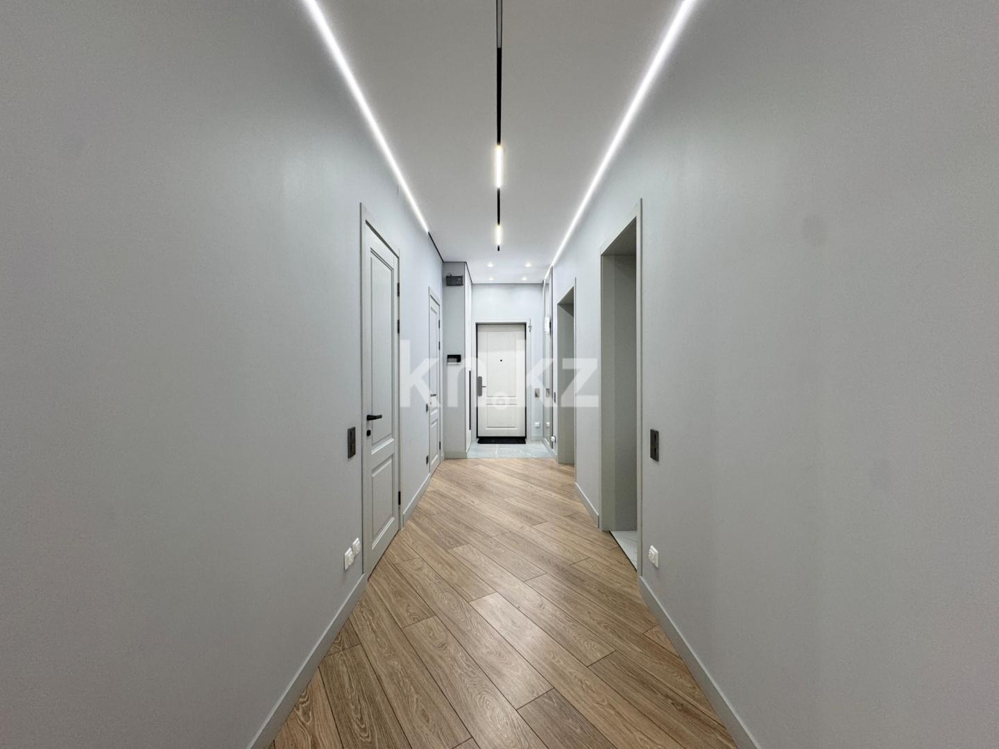 Продажа 4-комнатной квартиры, 126.5 м² в Астане - фото 31