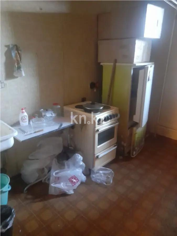 Продажа 2-комнатной квартиры, 54 м², мкр-н Аксай-1, дом  15 - Продажа квартир в Алматы фото 1 из 4