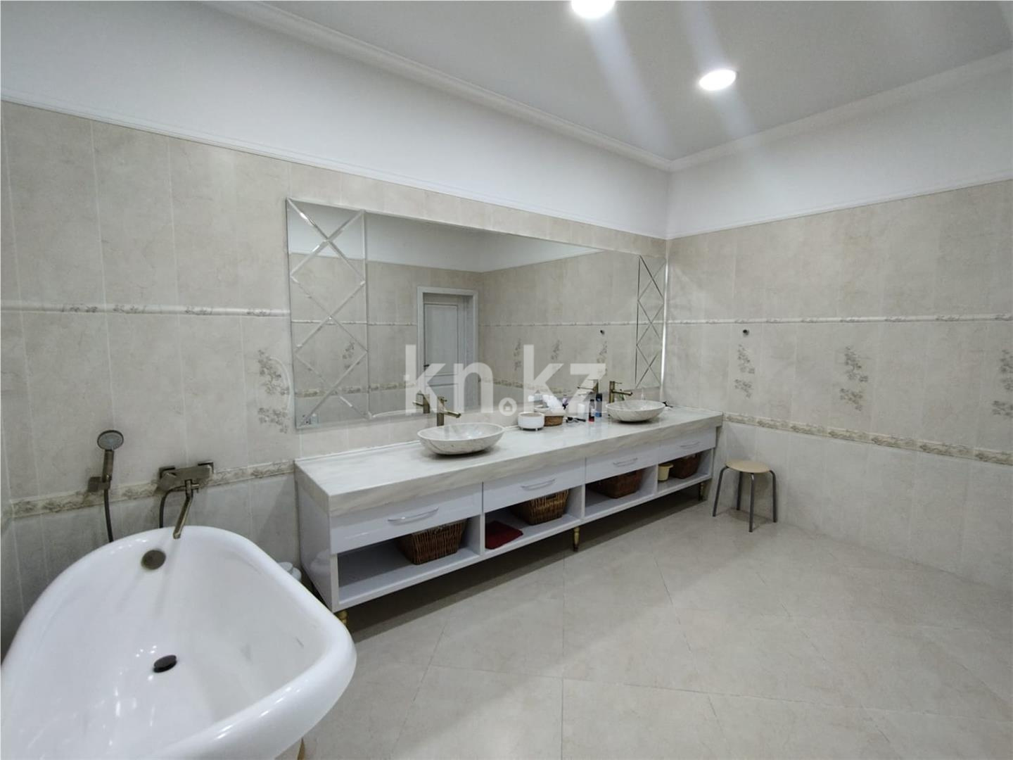 Продажа 7-комнатного дома, 280 м², ул. Елебекова, дом  22 в Караганде - фото 28