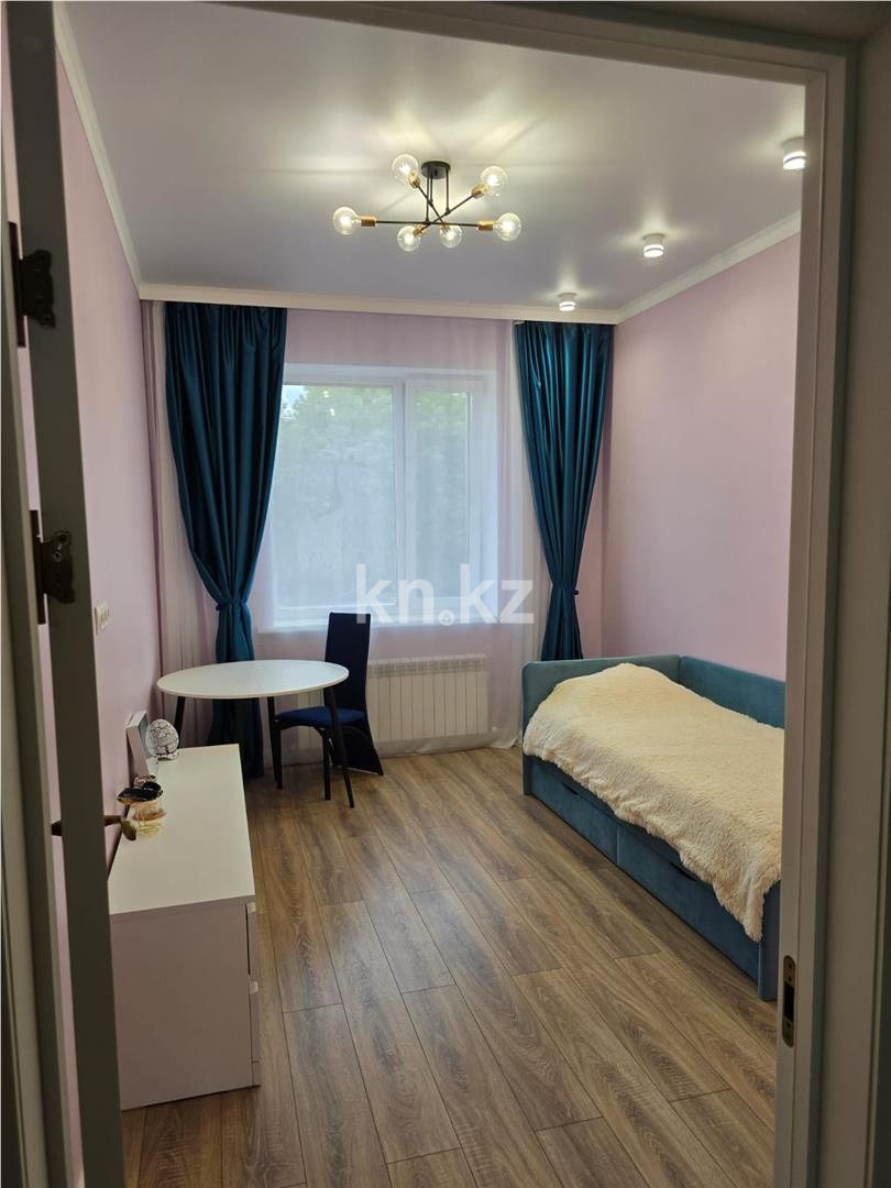 Продажа 3-комнатной квартиры, 75 м², ул. Жанибекова, дом  118 - Продажа квартир в Караганде фото 13 из 18