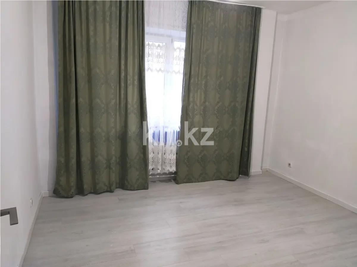 Продажа 3-комнатной квартиры, 74 м², пр. Шахтеров, дом  74 - Продажа квартир в Караганде фото 2 из 5