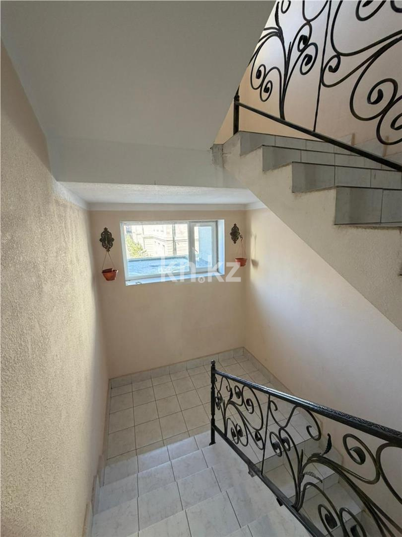 Продажа 2-комнатной квартиры, 66 м² - Продажа двухкомнатных квартир в Караганде - страница 2 фото 17 из 23