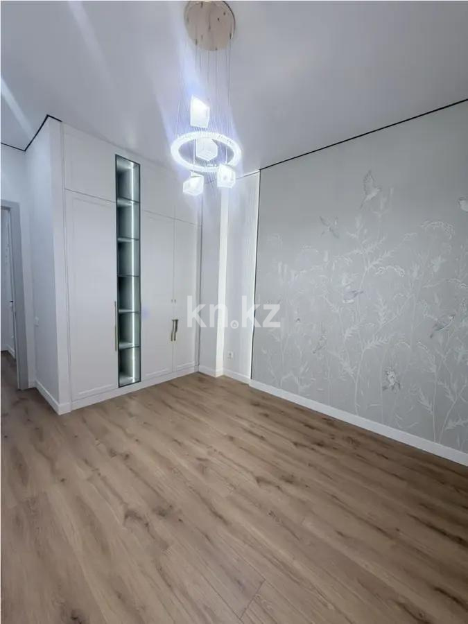 Продажа 3-комнатной квартиры, 68 м², ул. Е-36, дом  5 в Астане - фото 2