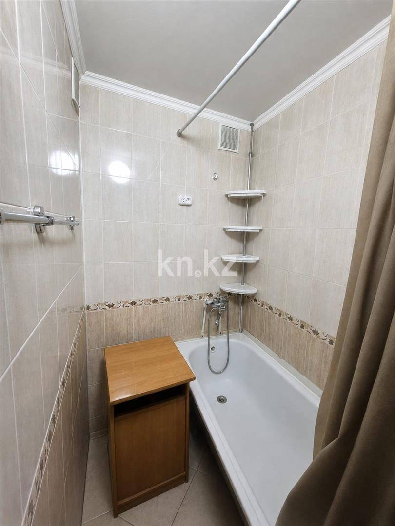 Продажа 3-комнатной квартиры, 52 м² в Караганде - фото 8