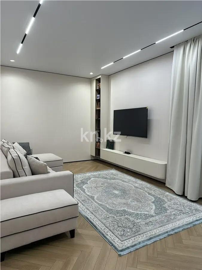 Продажа 2-комнатной квартиры, 65 м² в Астане