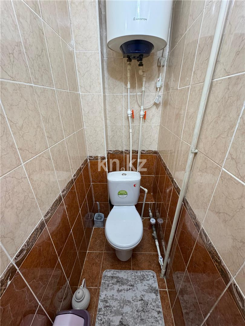 Продажа 4-комнатной квартиры, 70 м², ул. Жекибаева - Продажа  четырехкомнатных квартир в Караганде фото 8 из 10