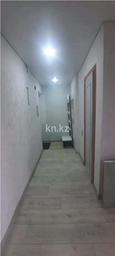 Продажа 1-комнатной квартиры, 35 м², 11 кв-л, дом  7 в Караганде - фото 4