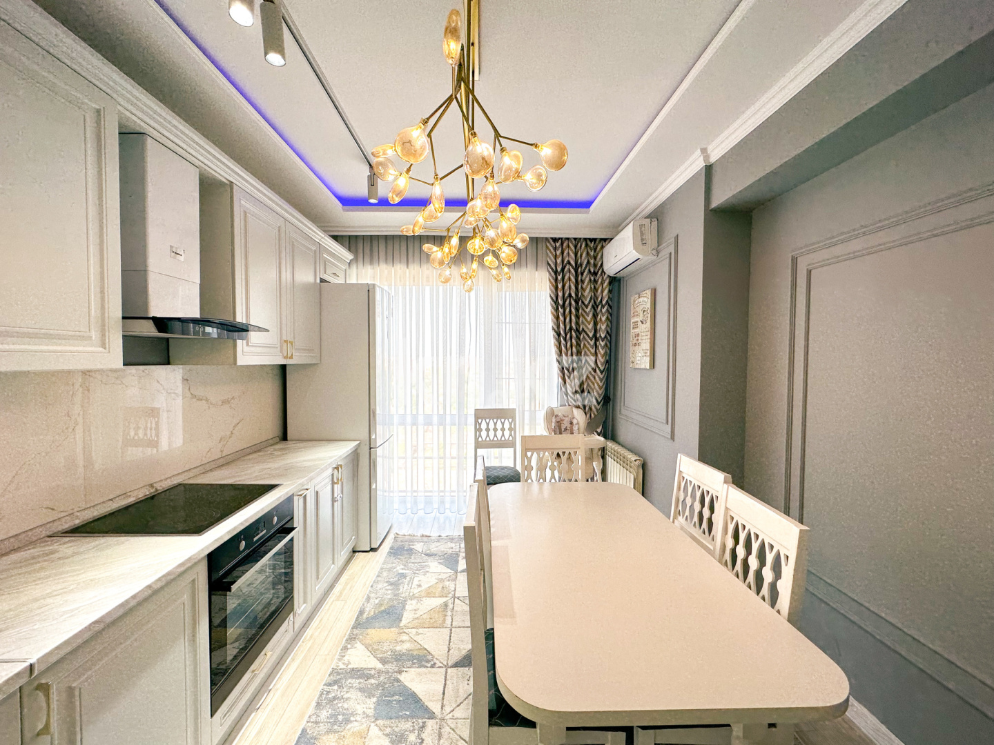 Продажа 4-комнатной квартиры, 93 м², ул. Муратбаева, дом  14 - ул. Макатаева - Продажа квартир в новостройках Алматы с фото фото 1 из 32