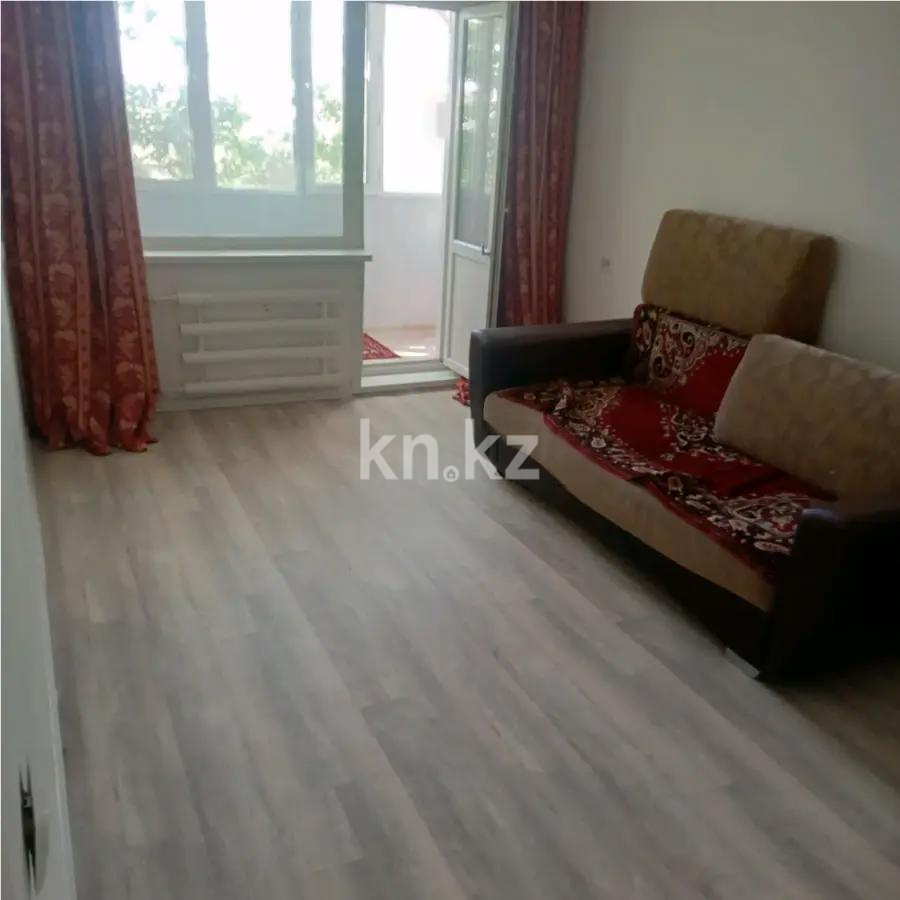 Продажа 1-комнатной квартиры, 30 м², ул. Карла Маркса, дом  115 - Продажа квартир в Шахтинске без посредников фото 1 из 3