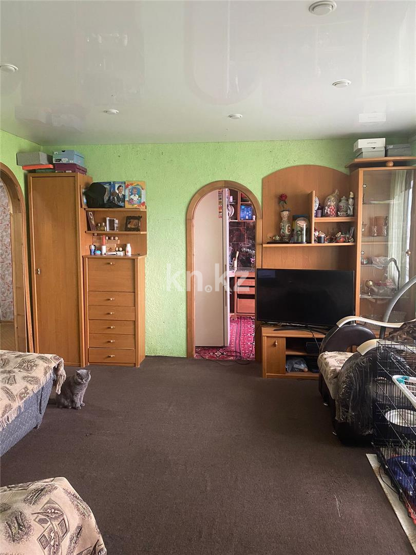 Продажа 3-комнатной квартиры, 56 м², ул. 6-й мик-н в Темиртау - фото 12