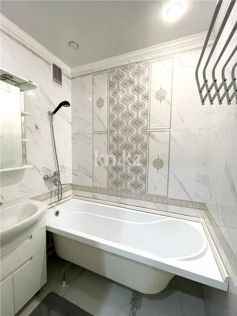 Продажа 3-комнатной квартиры, 68 м², мкр-н 8 - Продажа квартир в Темиртау фото 15 из 17