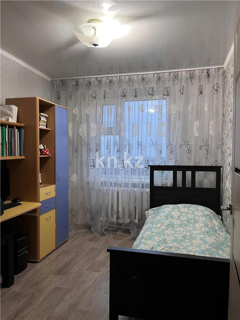 Продажа 3-комнатной квартиры, 65 м², мкр-н 19, дом  75 в Караганде - фото 3