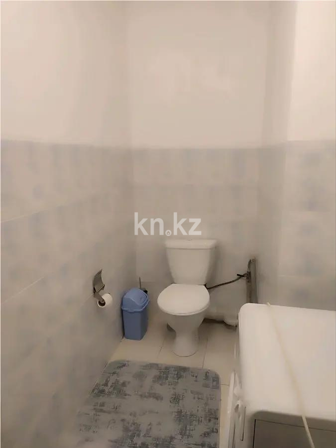 Продажа 2-комнатной квартиры, 69 м², мкр-н Акбулак, дом  33 в Алматы - фото 5