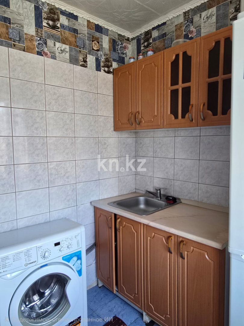 Продажа 3-комнатной квартиры, 59.5 м² - Продажа жилой и коммерческой недвижимости в Усть-Каменогорске фото 2 из 11