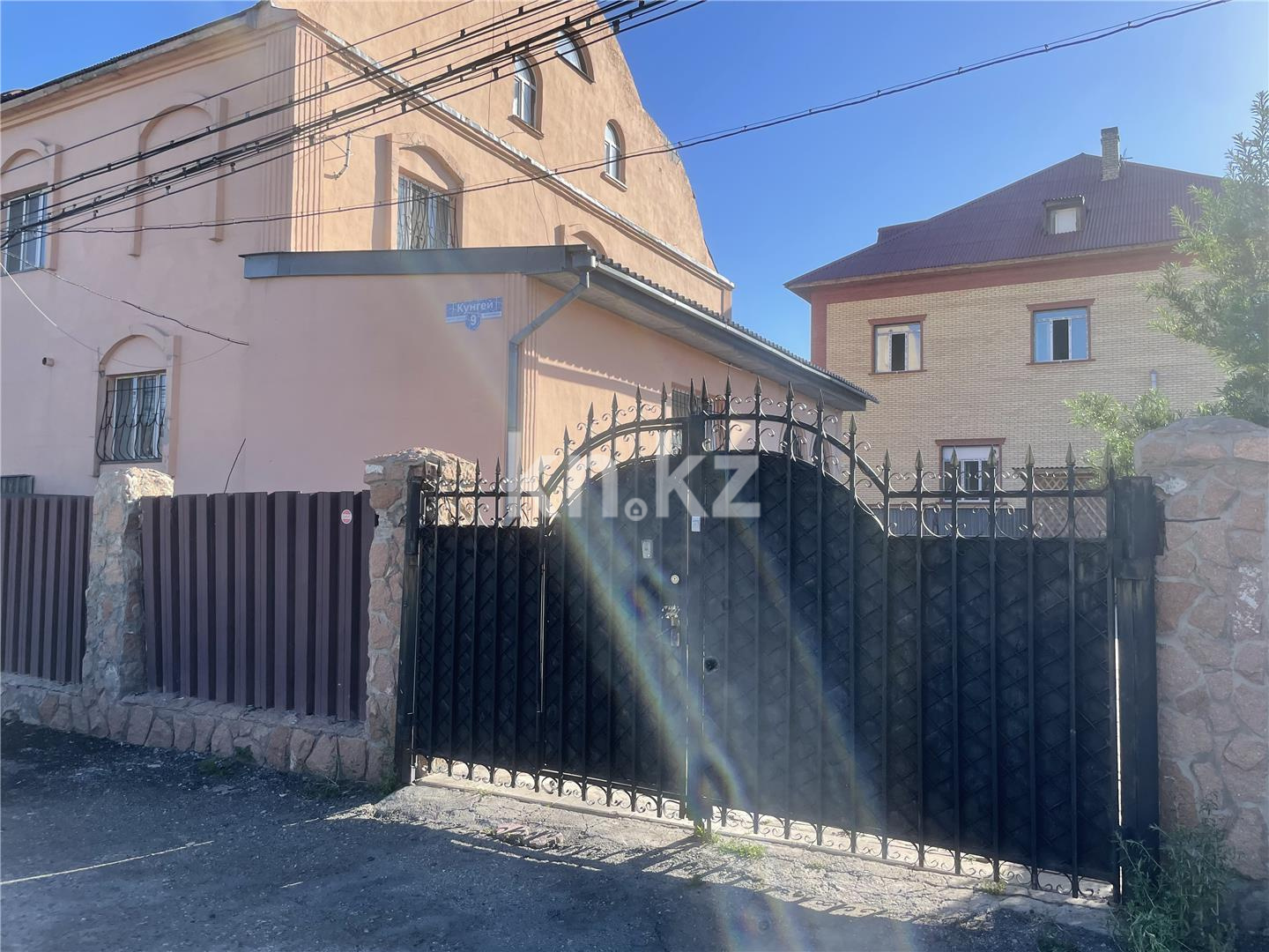 Продажа 7-комнатного дома, 461.6 м², ул. Кажибекова - Продажа домов, коттеджей в Казахстане фото 31 из 35