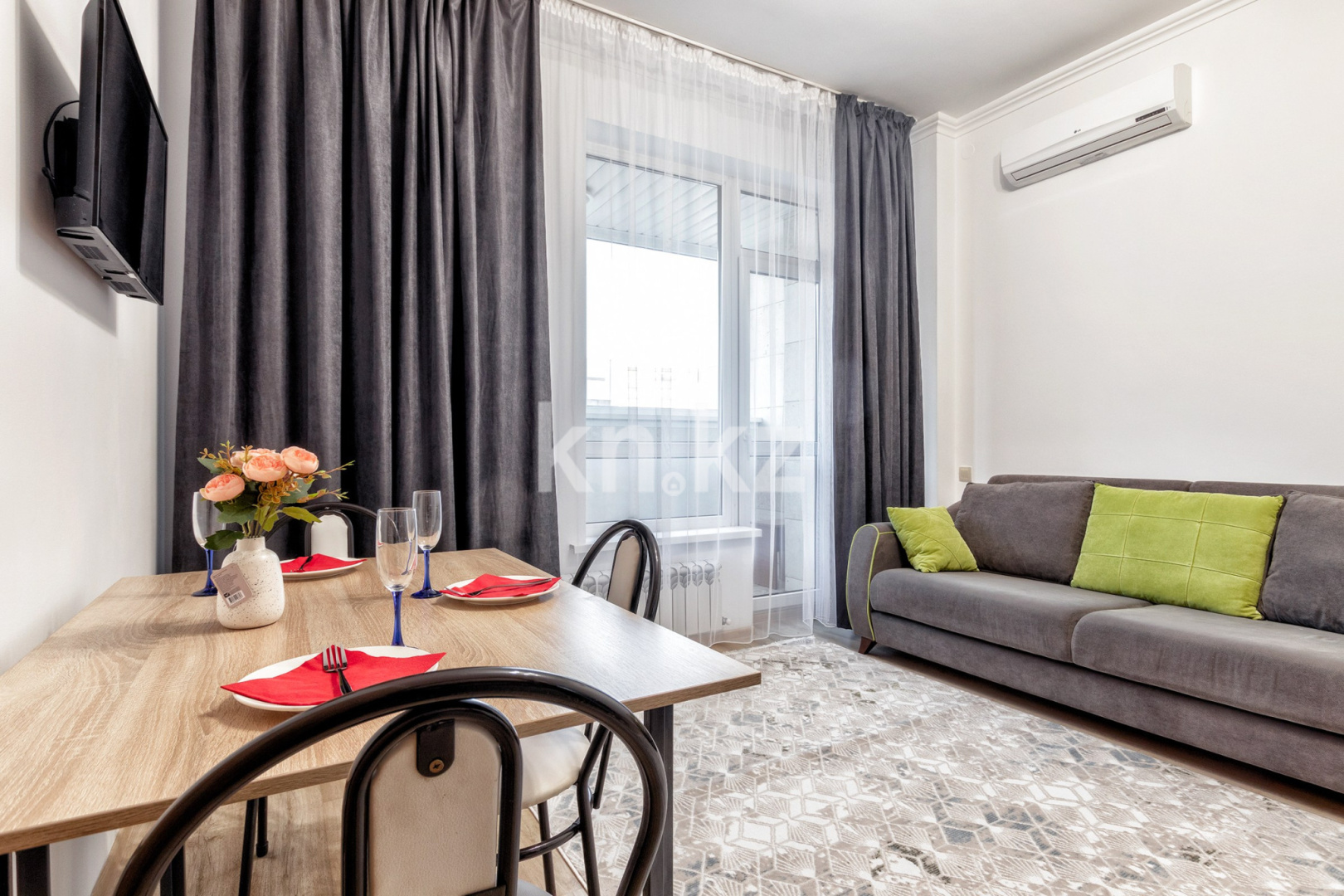 Аренда 2-комнатной квартиры посуточно, 41 м², пр. Кабанбай батыра, дом  60/11 - ул. Гейдара Алиева - Аренда квартир посуточно в Астане с фото фото 6 из 9